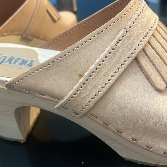 Sandgrens Venice Ecru Fringed Mules Clogs Size 39 US 8/8.5 - Picture 16 of 16